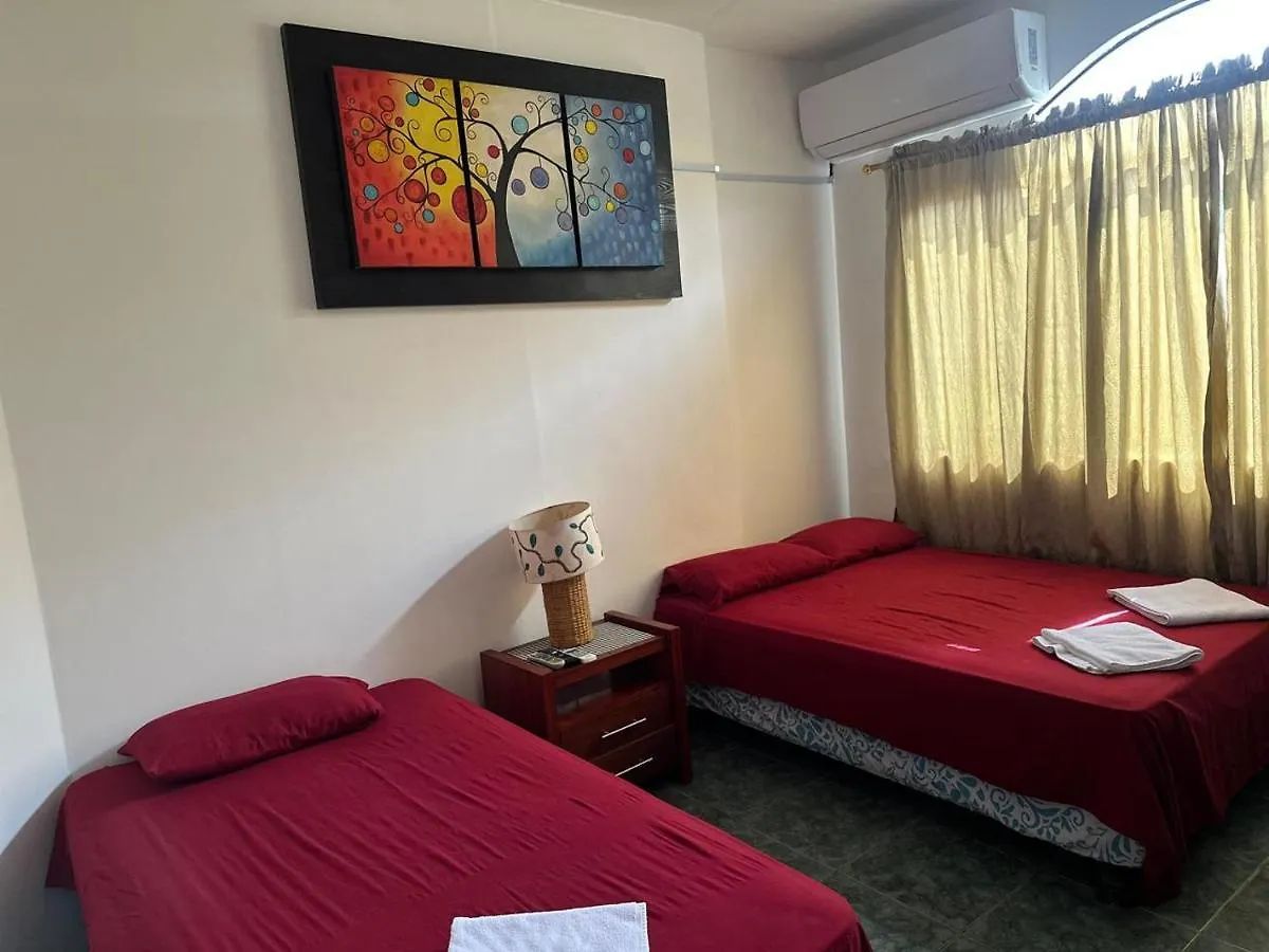 Homestay Emma House Apartment Puerto Baquerizo Moreno