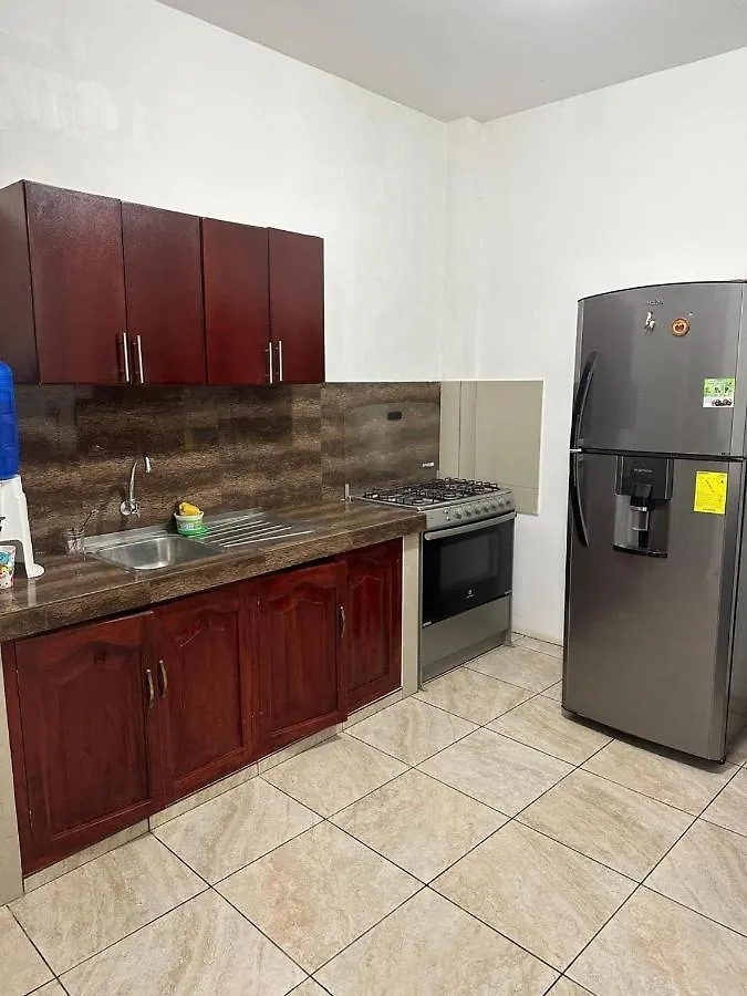 Homestay Emma House Apartment Puerto Baquerizo Moreno